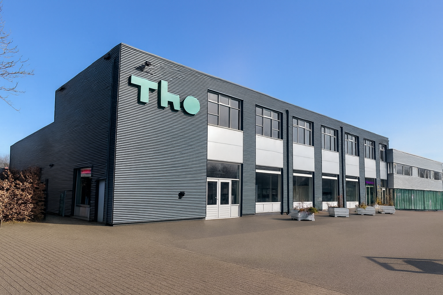 Pand THO, partner Reinasan